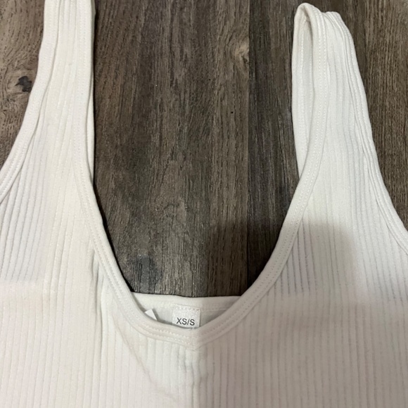 XS bodysuit - Picture 3 of 3